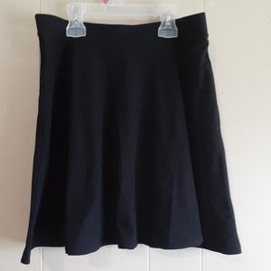 Forever 21 black skater skirt size medium stretchy